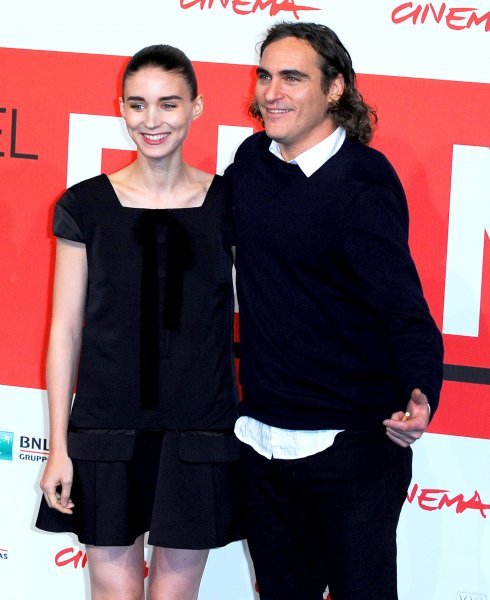 Rooney Mara i Joaquin Phoenix