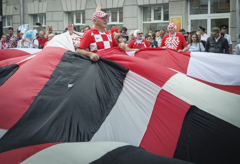 Navijači u gradu prije utakmice Hrvatska - Argentina