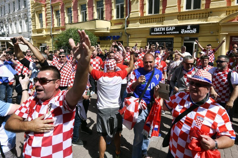 Navijači u gradu prije utakmice Hrvatska - Argentina