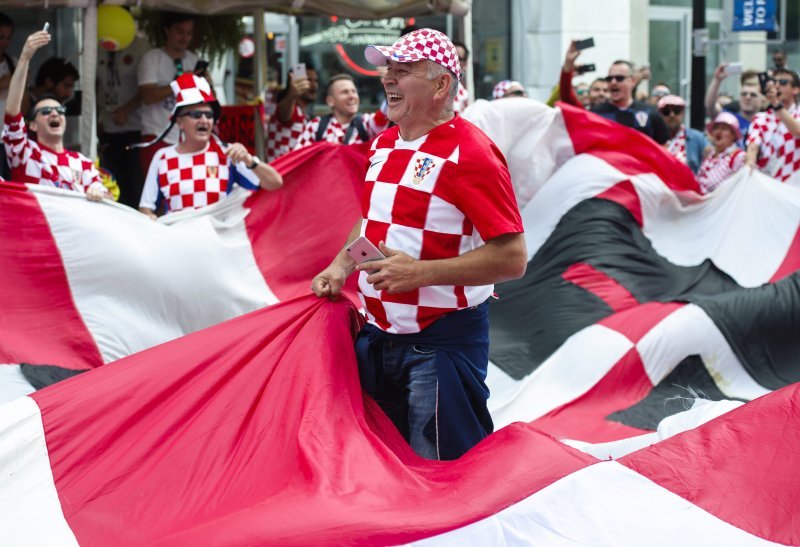 Navijači u gradu prije utakmice Hrvatska - Argentina