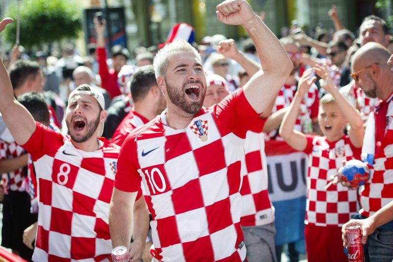 Navijači u gradu prije utakmice Hrvatska - Argentina