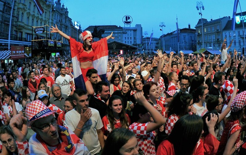 Navijačka atmosfera u Zagrebu