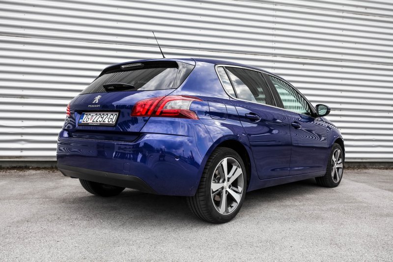 Peugeot 308 1.5 BlueHDI