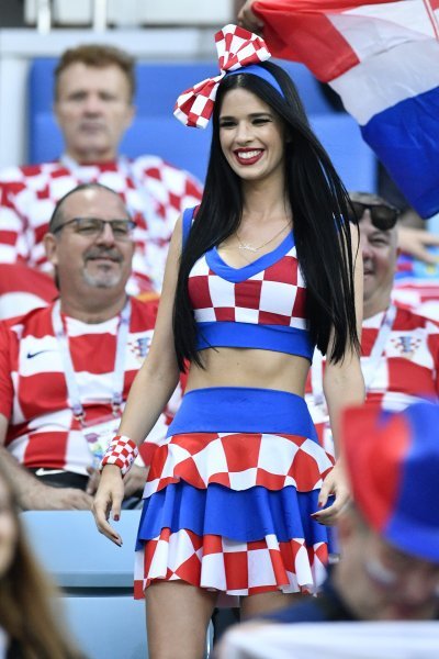 Hrvatski navijači na stadionu u Sočiju