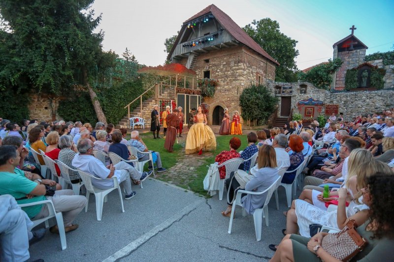 Premijera Gričke vještice na Opatovini