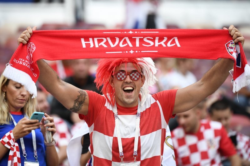 Navijači na stadionu Lužnjiki, Hrvatska - Engleska
