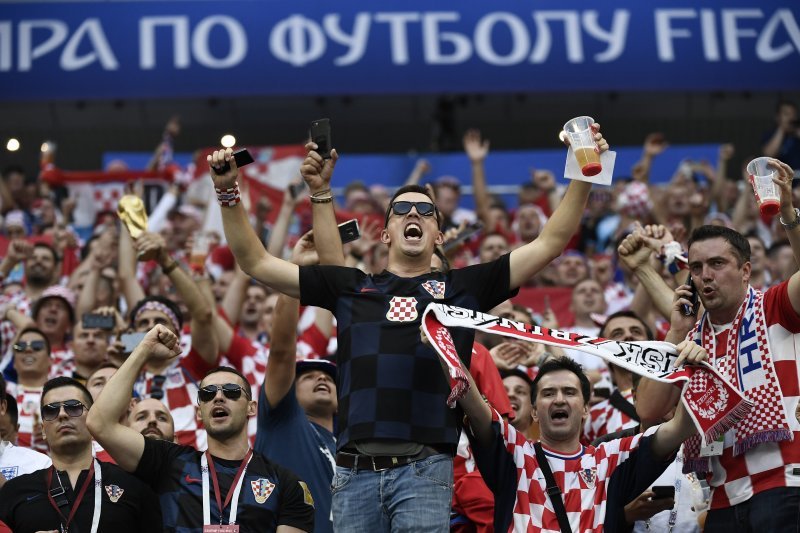 Hrvatski navijači na tribinama stadiona Lužnjiki