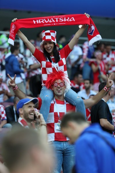 Navijači na stadionu Lužnjiki, Hrvatska - Engleska