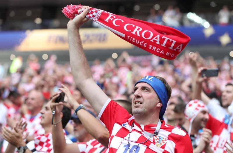 Moskva: Navijači na tribinama uoči finalne utakmice između Francuske i Hrvatske