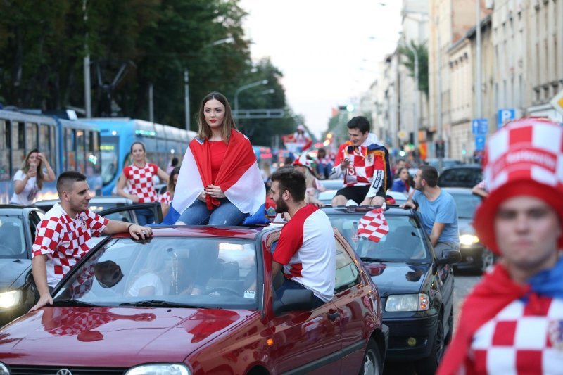 Zagreb: Navijači blokirali Maksimirsku ulicu