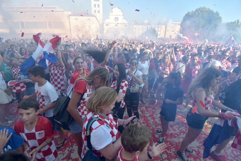 Zadar: Navijači slave na Forumu unatoč porazu u finalu od Francuske