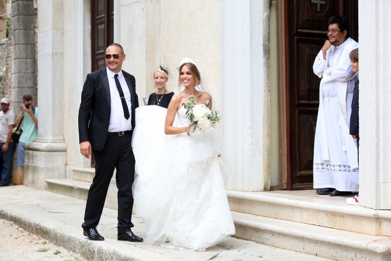 Vjenčanje Vedrana Ćorluke i Franke Batelić u crkvi Pohođenja Blažene Djevice Marije sv. Elizabeti