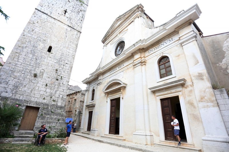 Obitelj i prijatelji na vjenčanju Franke Batelić i Vedrana Ćorluke