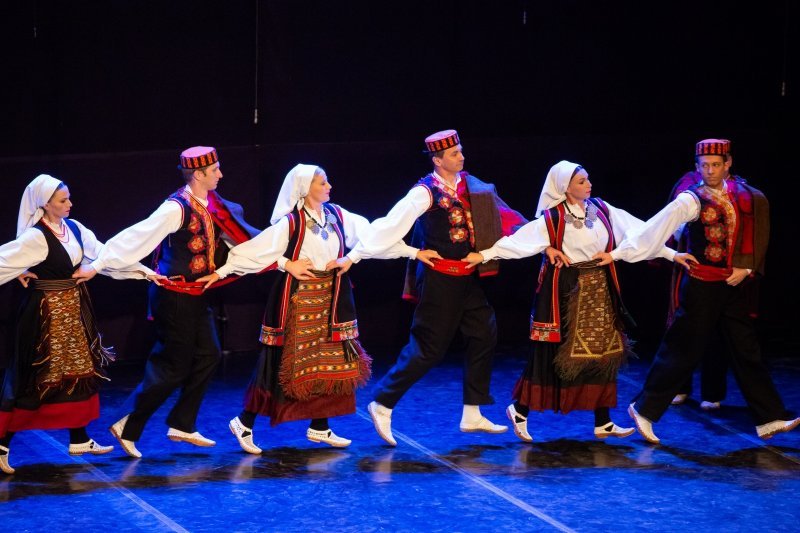 Folklorni ansambl Lado održao koncert na tvrđavi Revelin