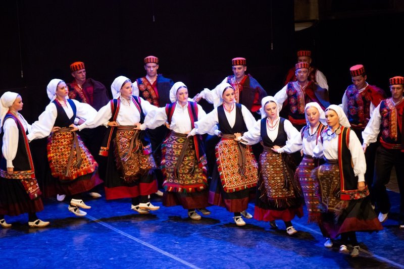 Folklorni ansambl Lado održao koncert na tvrđavi Revelin