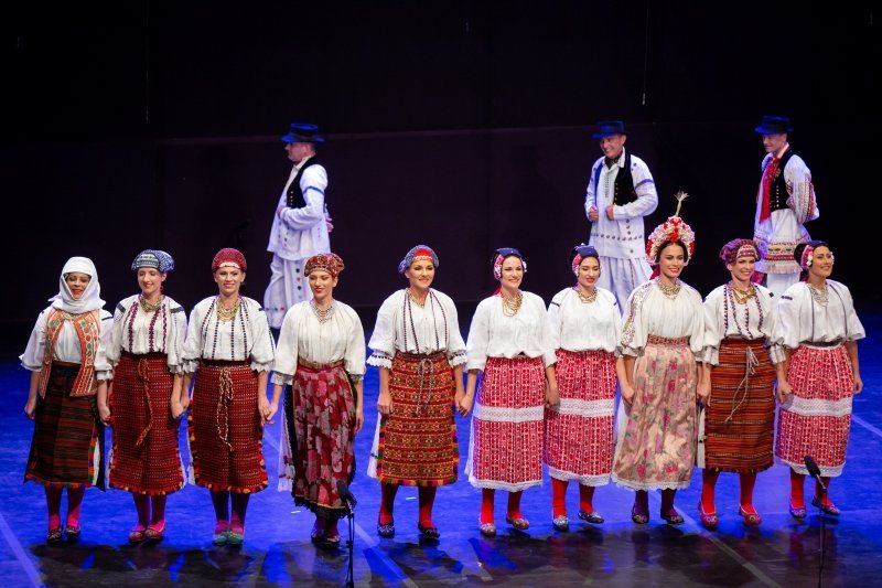 Folklorni ansambl Lado održao koncert na tvrđavi Revelin