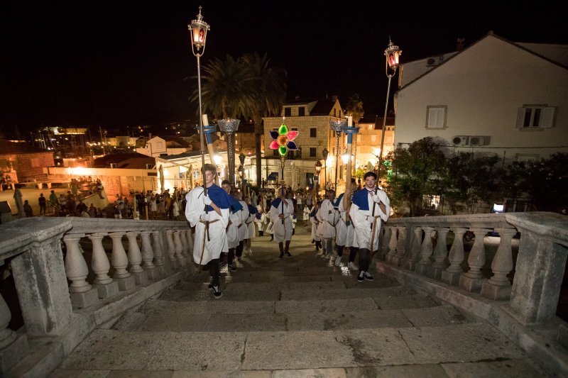 Procesija povodom proslave sv. Todora na Korčuli