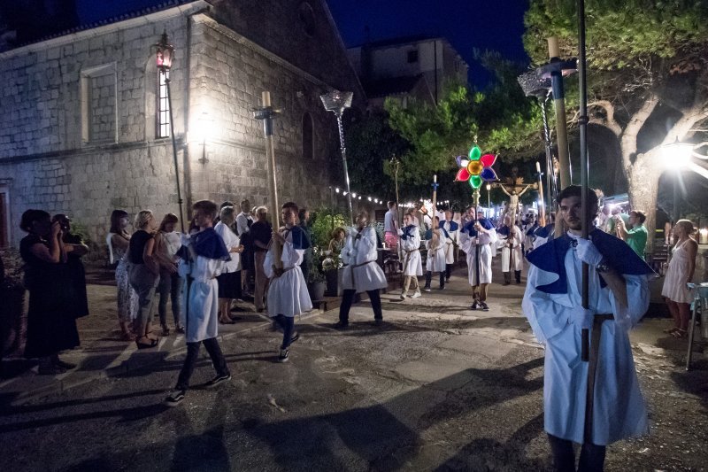 Procesija povodom proslave sv. Todora na Korčuli