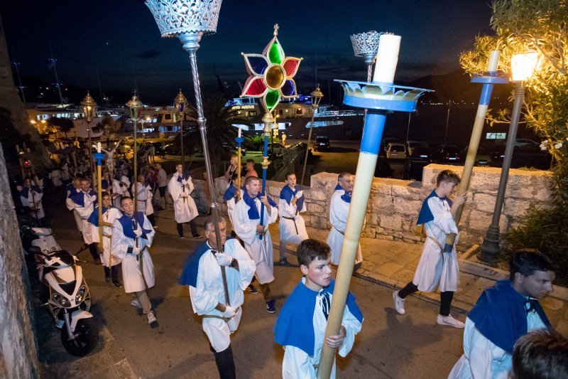 Procesija povodom proslave sv. Todora na Korčuli