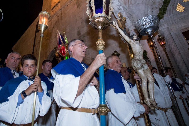 Procesija povodom proslave sv. Todora na Korčuli