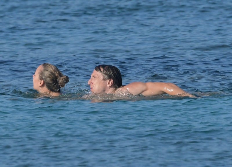 Luka i Vanja Modrić na Sardiniji