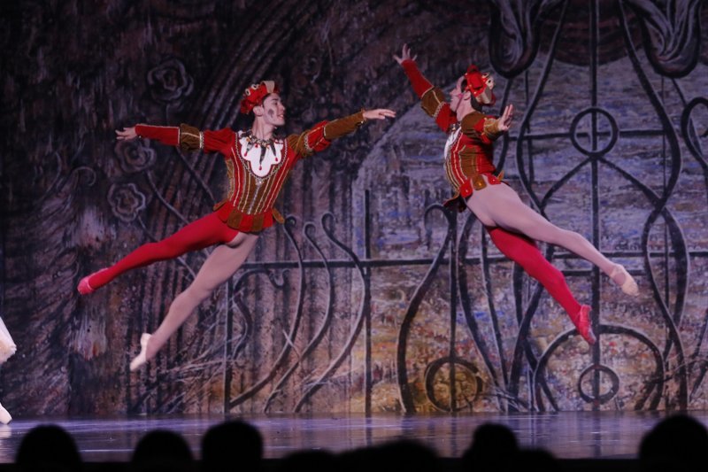 Ruski carski balet izveo Labuđe jezero u sklopu Makarskog kulturnog ljeta