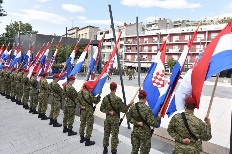Posljednje pripreme Hrvatske vojske za proslavu 23. obljetnice vojno-redarstvene operacije Oluja