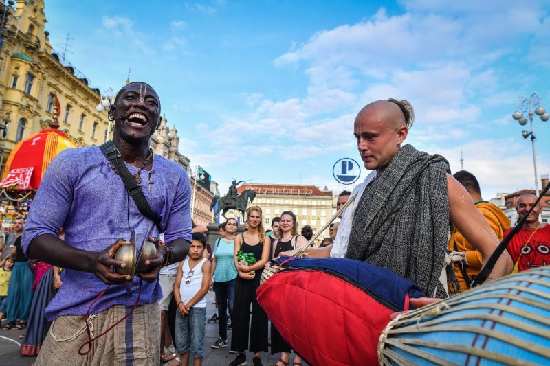 Indijski festival kočija ili Ratha-yatra na ulicama Zagreba