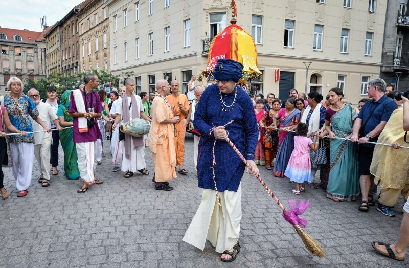 Indijski festival kočija ili Ratha-yatra na ulicama Zagreba