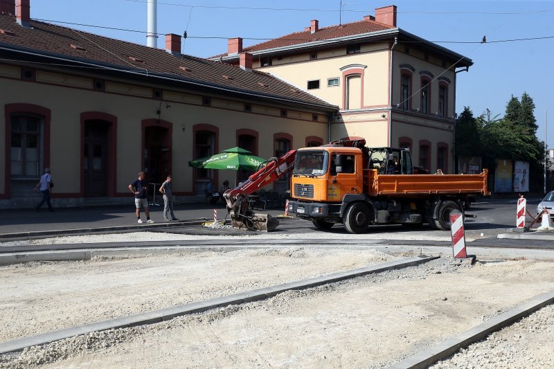 Radovi na rekonstrukciji prometnice i tramvajske pruge na Zapadnom kolodvoru