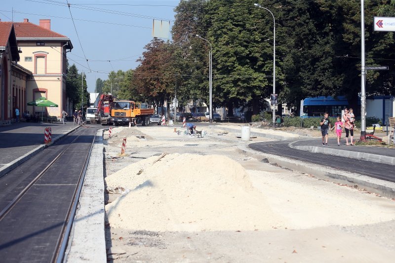 Radovi na rekonstrukciji prometnice i tramvajske pruge na Zapadnom kolodvoru