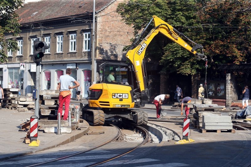 Radovi na zamjeni tramvajskih tračnica na križanju Ilice i Ulice Republike Austrije