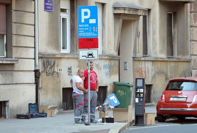 Postavljanje novih parkirnih aparata u Zagrebu