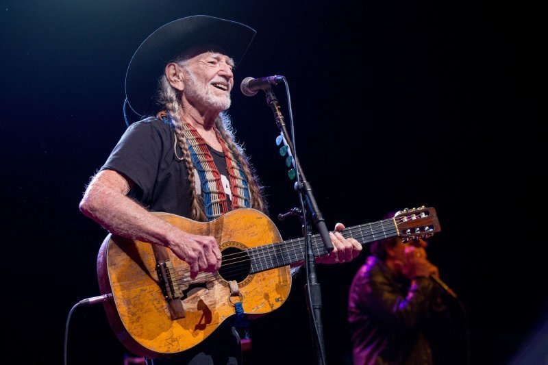 Willie Nelson - 7