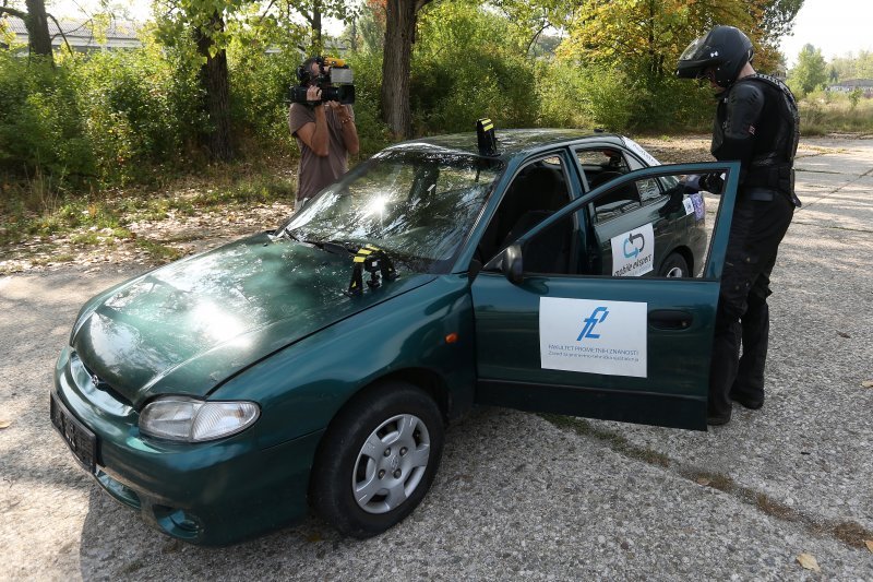 Crash testovi udara u pješaka i drugo vozilo u sklopu kampusa na Borongaju