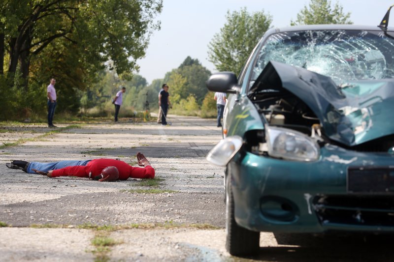 Crash testovi udara u pješaka i drugo vozilo u sklopu kampusa na Borongaju