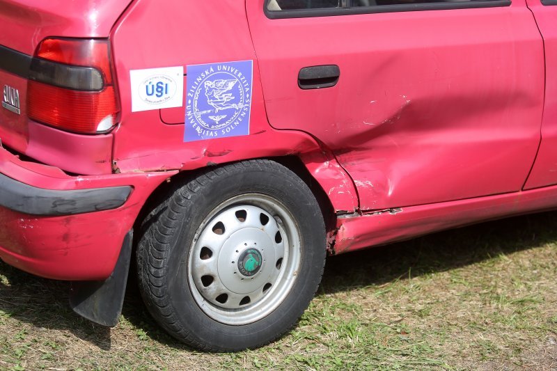Crash testovi udara u pješaka i drugo vozilo u sklopu kampusa na Borongaju