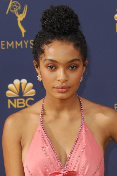 Yara Shahidi u haljini modne kuće Gucci