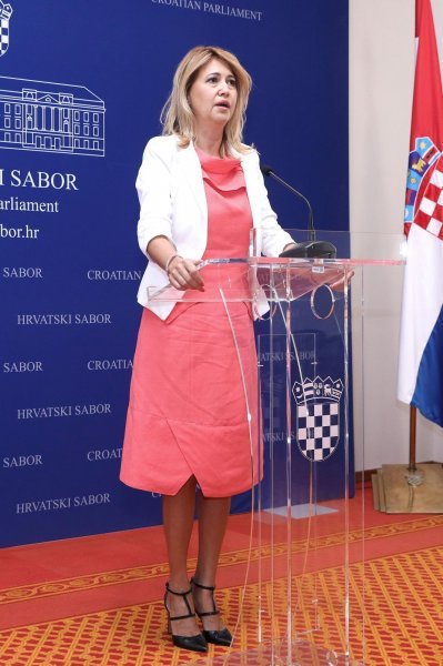 Milanka Opačić