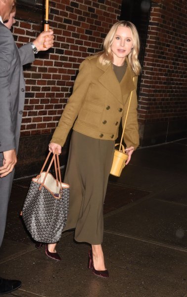 Kristen Bell s torbom brenda Goyard i Meli Melo