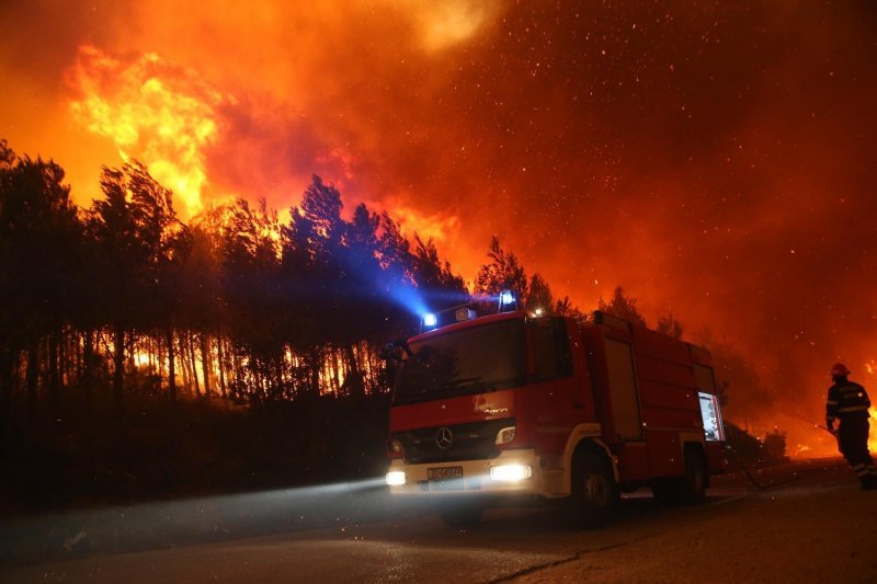 Vatra se 17. srpnja 2017. našla nadomak Splita. Vatrogasci, vojska i građani branili su splitska predgrađa, ali i raketnu bazu