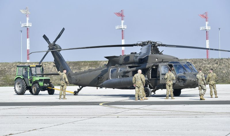 Predstavljanje višenamjenskog helikoptera Black Hawk