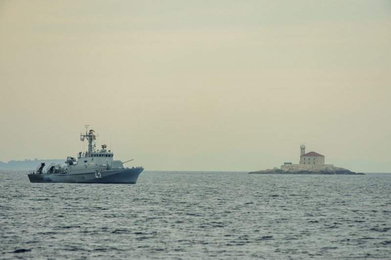 Pomorsko zračni desant i vatrena potpora pomorskim snagama na vojnom poligonu Žirje