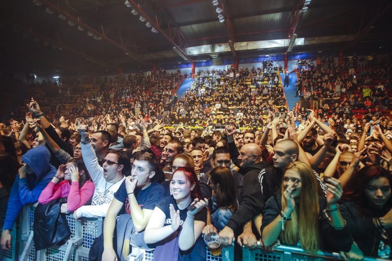 Koncert grupe Brkovi u maloj dvorani Doma sportova