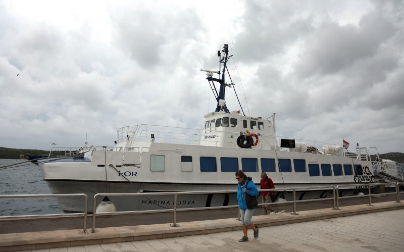 Šibenik: Katamaran i trajekt zbog jakog juga nisu mogli isploviti