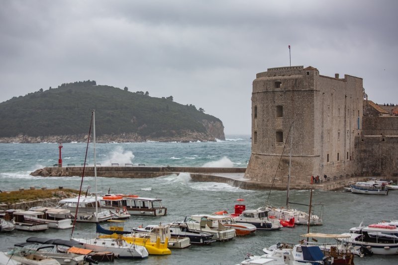 Olujno jugo u Dubrovniku