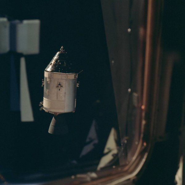Apollo 9 u svemiru