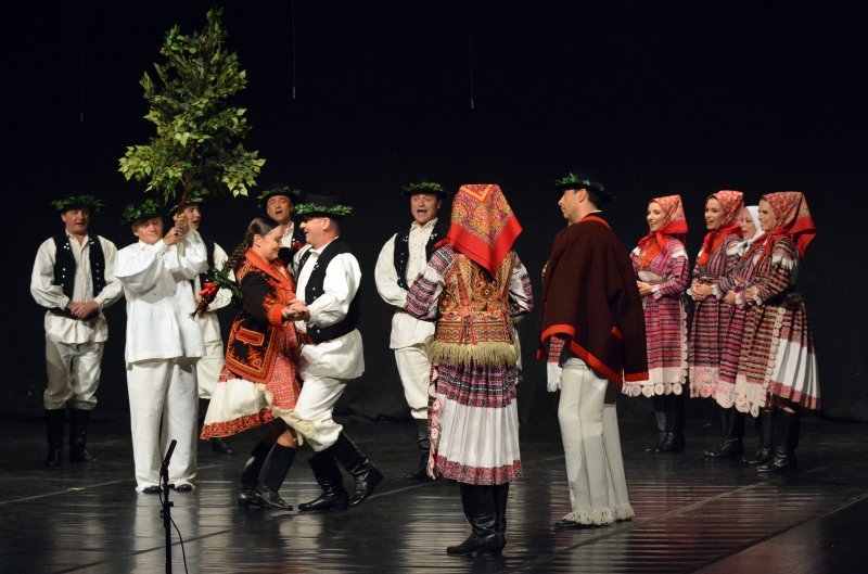 Ansambl Lado održao koncert u prepunoj dvorani Ivane Brlić-Mažuranić