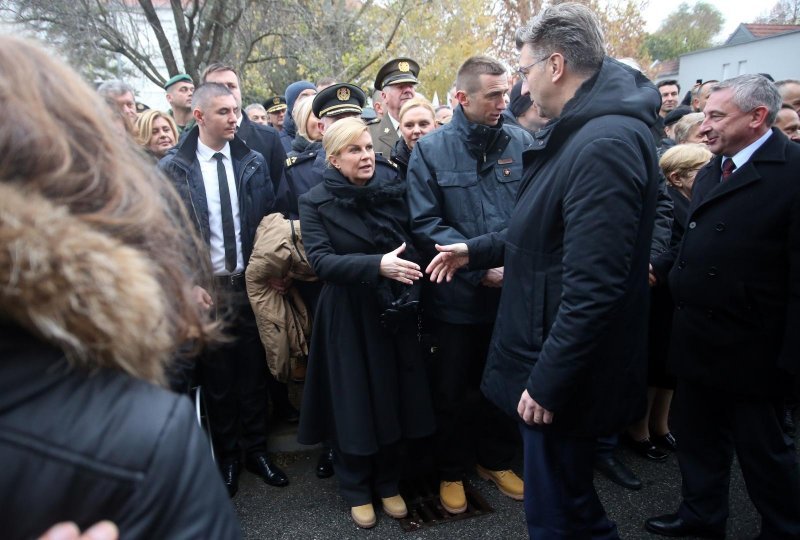 Predsjednica Grabar Kitarović simbolično obula gležnjače - popularne Zenge