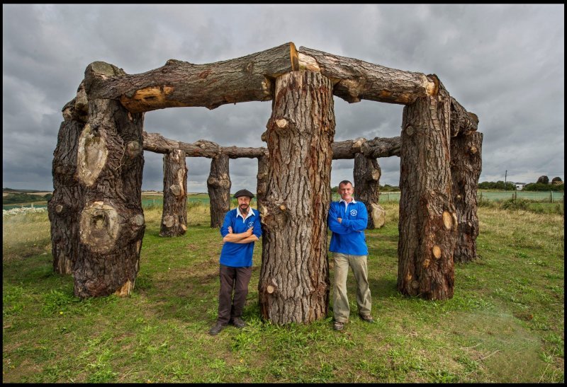 Drveni Stonehenge